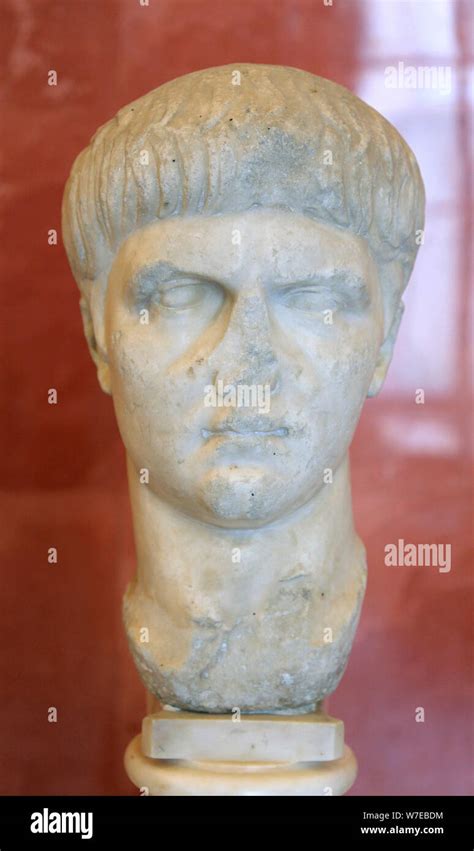 Nero Emperor Face Hi Res Stock Photography And Images Alamy
