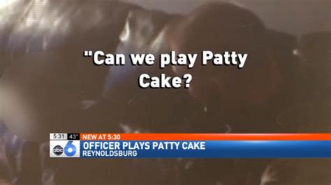 Officer Plays Patty Cake With Girl During Police Raid Abc7 Chicago