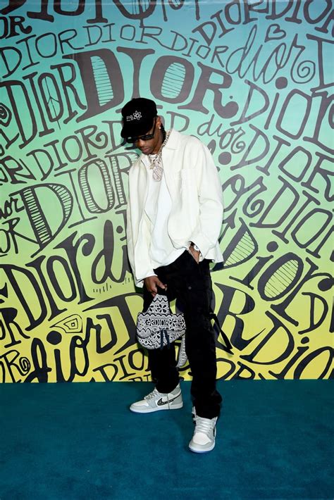 Travis Scott Showed Off A Pair Of Dior X Jordan Sneakers Popsugar