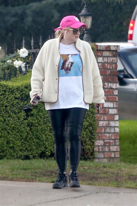 The pitch perfect star lost more than 60 pounds and. Rebel Wilson - Hiking in Los Feliz 01/08/2021 • CelebMafia