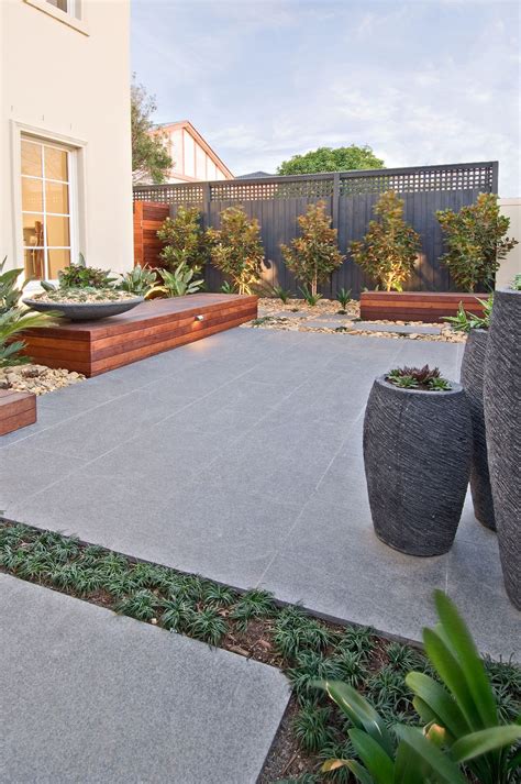 Natural Stone Black Granite Landscaping With Rocks Types Of