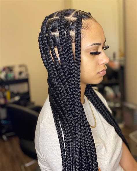 6 Jumbo Braids Hairstyles Jumbo Box Braids Curly Ends In 2020