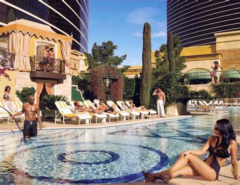 Best Las Vegas Topless And Party Pools Picture Photos Best Las Vegas