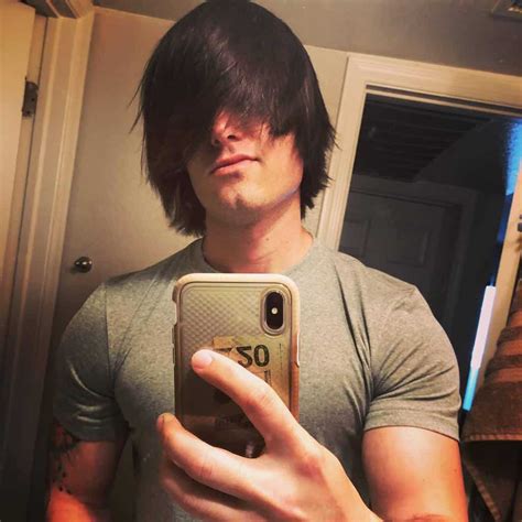 Here are hairstyles and haircuts that make you go wow. 31 Coolest Skater Haircuts In 2021