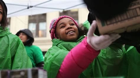Girl Scouts To Sell Cookies Online For First Time In 100 Year History