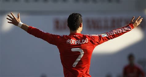 All the cr7 wallpapers are full hd. cristiano ronaldo soccer player 4k ultra hd wallpaper ...