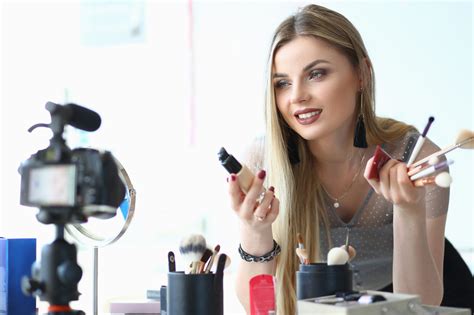 Ways E Commerce Beauty Brands Can Improve Their Customer Experience