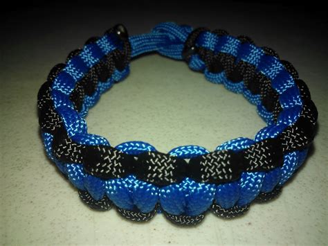 Jul 01, 2021 · cobra stitch the paracord. Para Bracelets: Black and Blue Cobra Weave Paracord Bracelet with Blue Knot