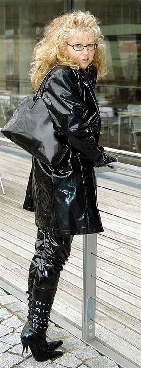 shiny black pvc lack kleidung regenkleidung bekleidung