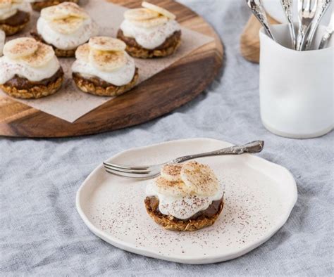 Date And Coconut Banoffee Pies Recipe Just 141 Calories Recipe