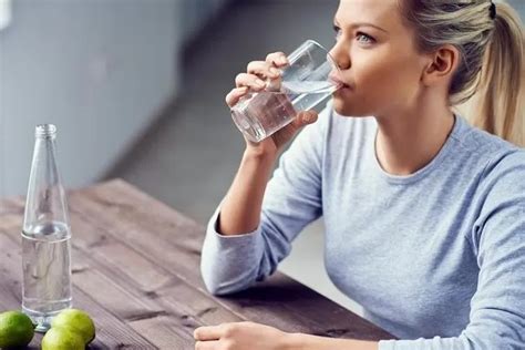 Luar Biasa Ini Dia Manfaat Minum Air Hangat Di Pagi Hari Bagi
