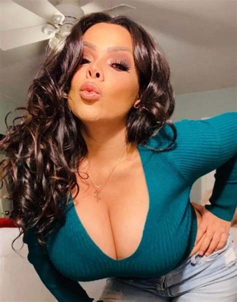 Sheyla Hershey A Digital Influencer Brasileira Que Faz Sucesso No Hot