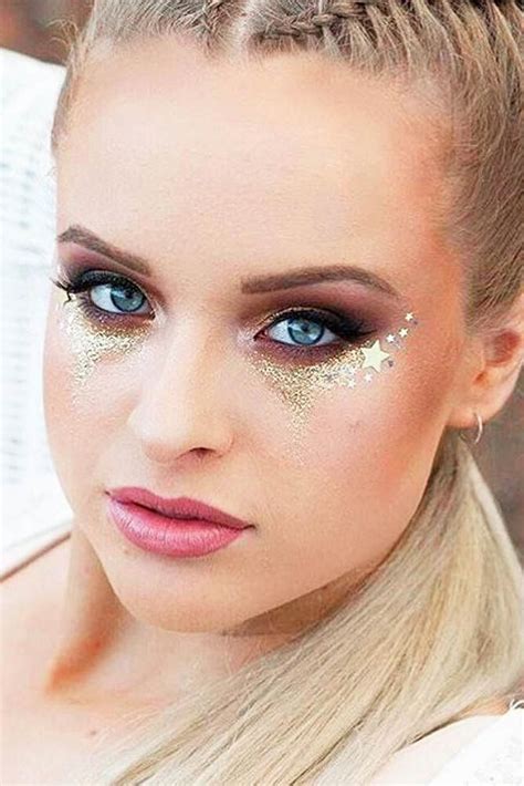 Makeuplooks Gold Glitter Makeup Glitter Face Makeup Glitter Makeup