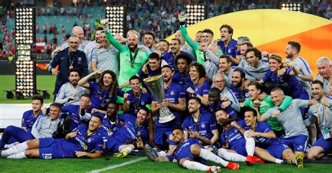 London has not been red for the past 15 years. Trophies, it's a Chelsea thing: Twitter toasts Blues ...