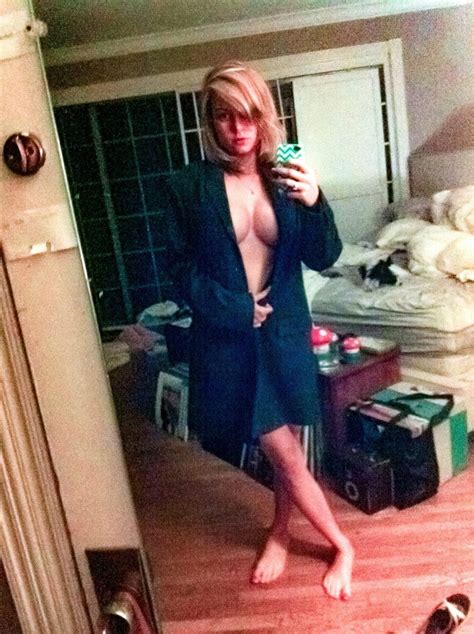 Brie Larson Leaked 3 Photos Nude Celebs