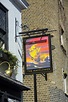 Sinal Do Bar De Mayflower Rotherhithe, Londres Reino Unido Imagem ...