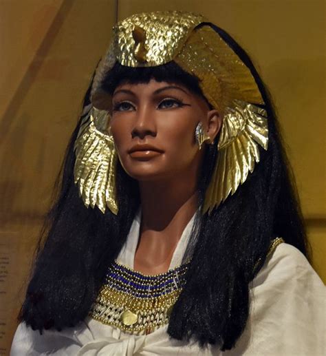 The Crowns Of The Pharaohs Ancient Egyptian Connections Ancient Egyptian Clothing Ancient