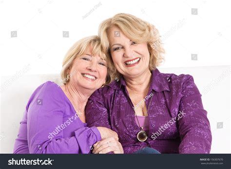 1343 Imágenes De Old Lesbian Couple Imágenes Fotos Y Vectores De Stock Shutterstock