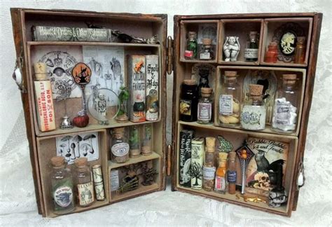 Artfully Musing: HOCUS POCUS INSPIRED BOOK APOTHECARY - VIDEO TUTORIAL