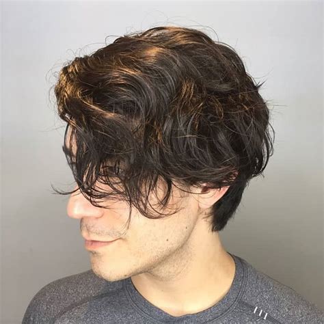 Awesome Short Wavy Hairstyles For Men Trending For