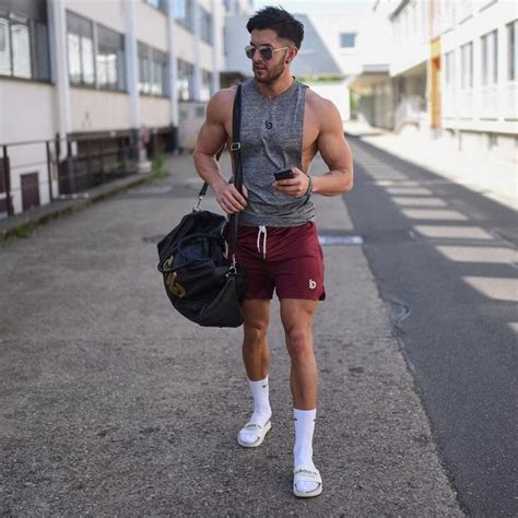 Best Summer Gym And Workout Outfits For Men 12 Men Outfits Urbanmenoutfits Men S Tank
