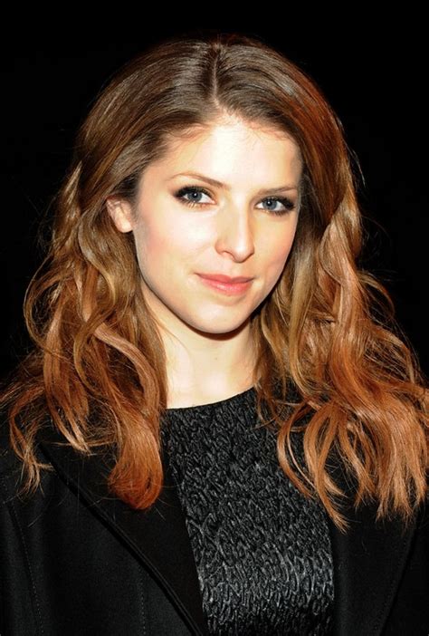 Anna Kendrick Sexy Ombred Layered Long Wavy Hairstyles Styles Weekly