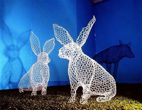 Magical Scenes Sculpted With Chicken Wire Chicken Wire Sculpture