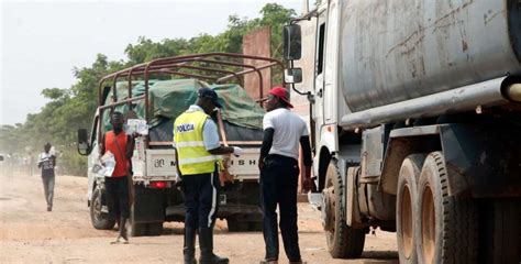 Luanda Fim De Semana Marcado Por Sete Mortos E 17 Feridos Em Acidentes De Viação Ver Angola