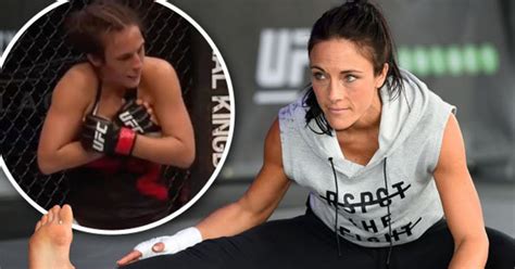 Female Ufc Fighter Exposed As Boobs Escape Bra During Bout Daily Star