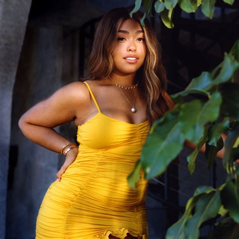 Jordyn Woods Shows Off Her Jaw Dropping Curves On Social Media How To Slim Down Hair Styles
