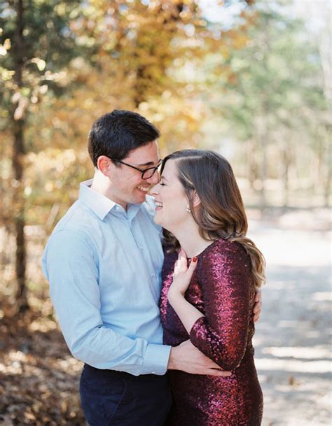 This Gorgeous Fall Engagement Photoshoot Is So Perfect For Any Autumn