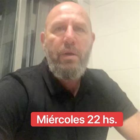 Последние твиты от jonatan viale (@jonatanviale). LOUSTEAU: DIÁLOGO CON JONATAN VIALE ⁣ ⁣ Hoy dialogué con ...