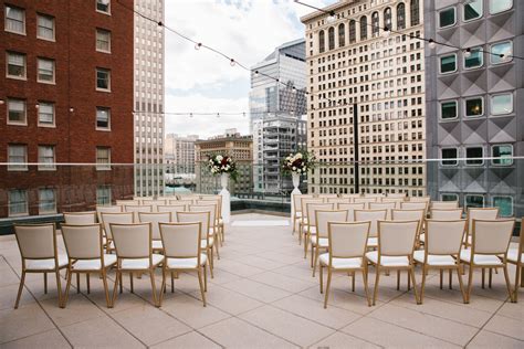 A Fall Downtown Pittsburgh Rooftop Wedding Ella White Photography