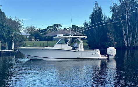 2021 Scout 330 Lxf Center Console For Sale Yachtworld