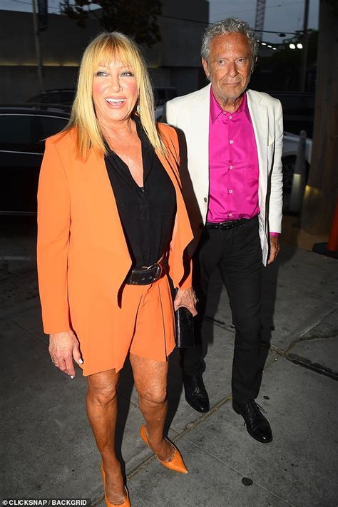 Suzanne Somers Denies Her Fall Down The Stairs Happened While Having