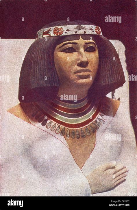 princess neferet nofret lived during the fourth dynasty her husband was prince rahotep the