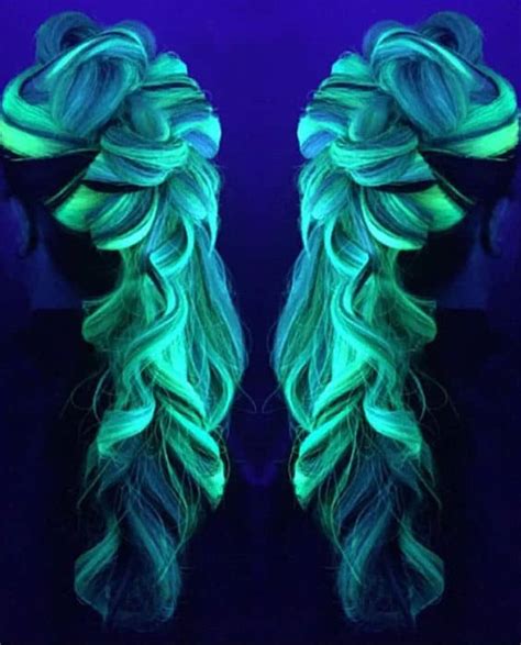 13 Mind Blowing Glow In The Dark Hair Color Trends 2018 2019 On