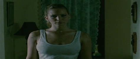 House At The End Of The Street New Trailer For Jennifer Lawrence Thriller Released The