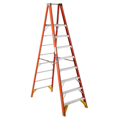 Werner 8 Ft Fiberglass Platform Step Ladder 300 Lb Load Capacity Type