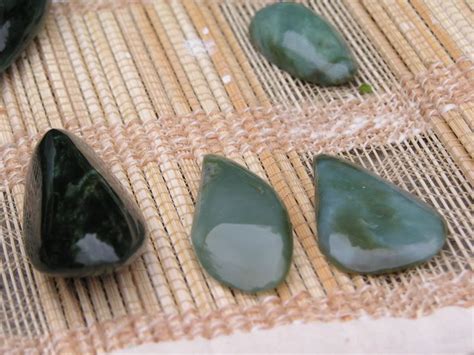 jade massage stone therapy oceans art jade