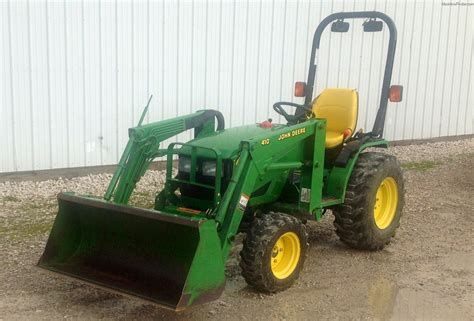 The john deere 4100 tractor comes equipped with a 3 point hitch system with a pto output. 1999 John Deere 4100 Tractors - Compact (1-40hp.) - John ...