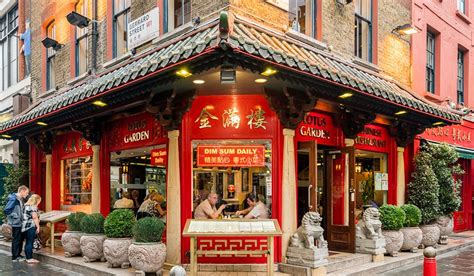 North garden chinese restaurant is a typical chinatown restaurant serving inexpensive chinese food. Lotus Garden Restaurant | Gerrard Street | Chinatown London