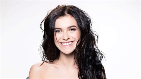 singers elena temnikova brunette girl hair makeup singer smile hd wallpaper peakpx