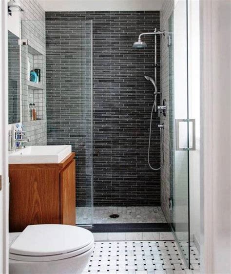 Zaman sekarang shower memiliki banyak model, solusi untuk ukuran kamar mandi mungil adalah dengan memasang shower head tanpa selang. 50 Desain Kamar Mandi Shower Rumah Minimalis | RUMAH IMPIAN