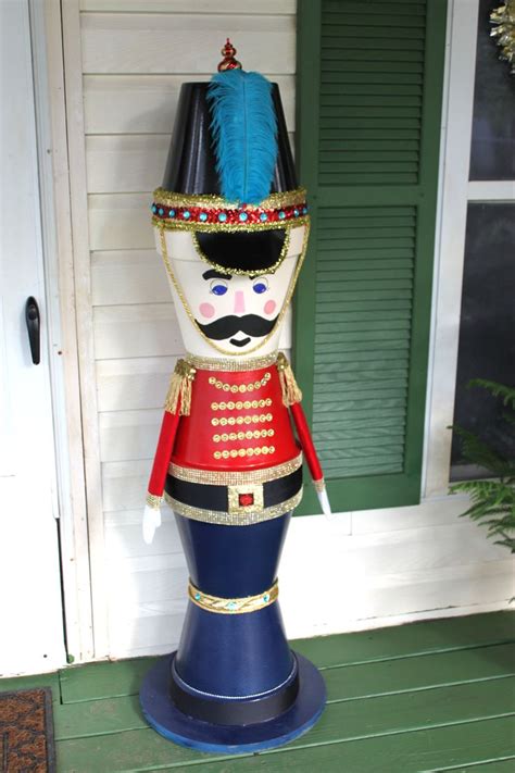 Pin By Jerry Sue Guillot On Nutcrackers Diy Christmas Toy Soldiers
