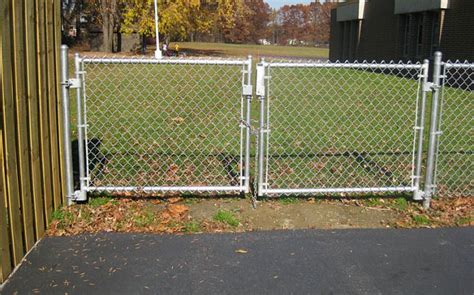 Install Chain Link Fence Gate Gate Repair Tips