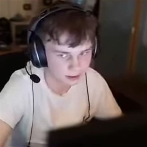 Benjyfishy Net Worth Age Twitch Earnings 2023 Streamerfacts