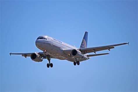 N474ua United Airlines Airbus A320 200 With Airline Since May 2001