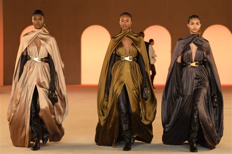 Paris Fashion Week Makes It Official You Need A Cape For Fall 2020 In