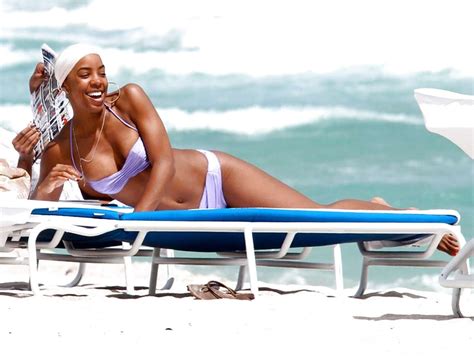 Kelly Rowland Exposing Beautifull Ass In Bikini And Sexy Body Porn Pictures Xxx Photos Sex